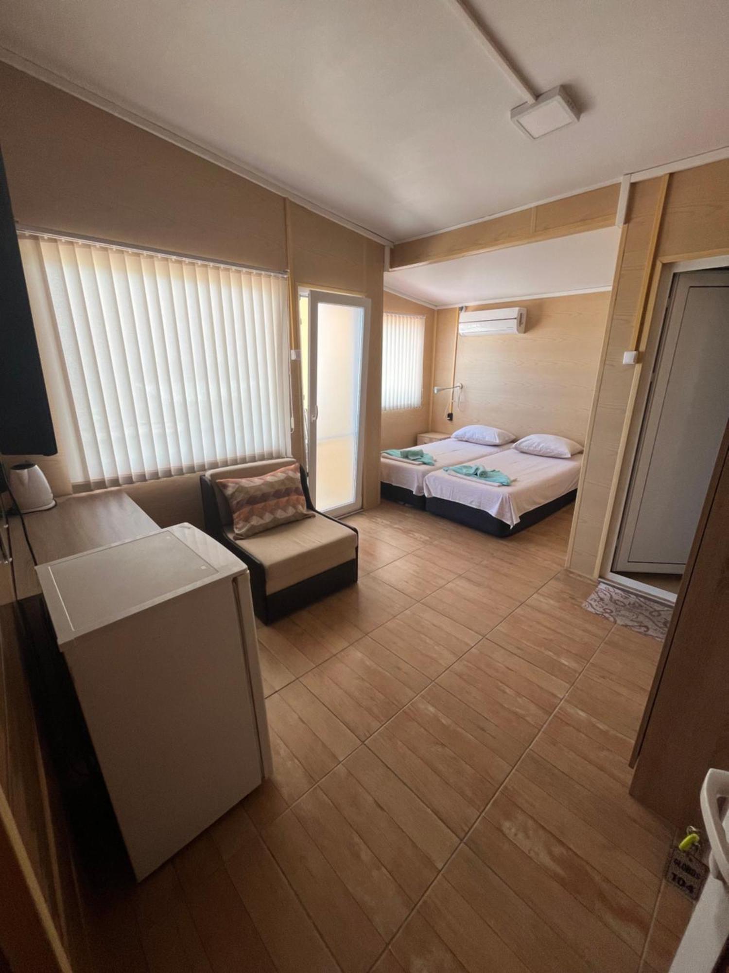 Family Hotel Globus غولدن ساندز المظهر الخارجي الصورة